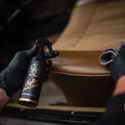 Bad Boys Leather Quick Detailer brzi čistač za kožu